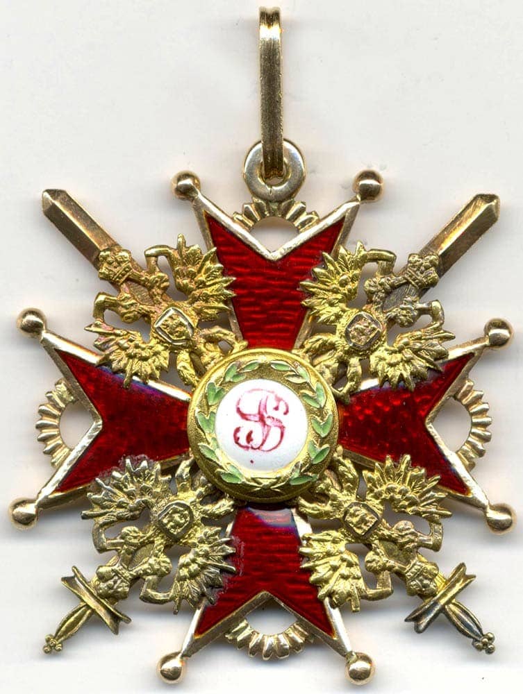 Знак ордена Святого Станислава 3-й степени с мечами АК.jpg