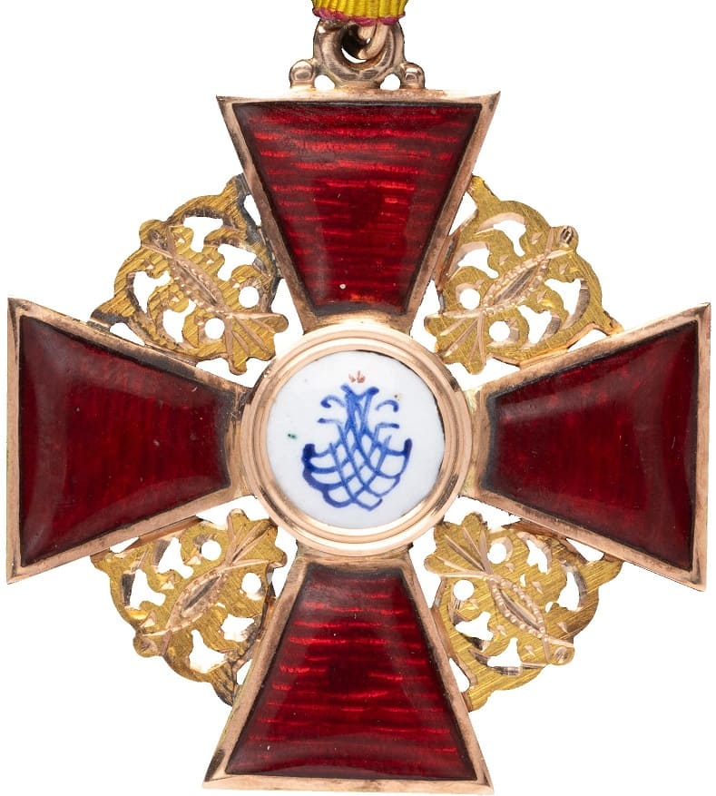 Знак ордена Святой Анны 3-й степени  IK.jpg