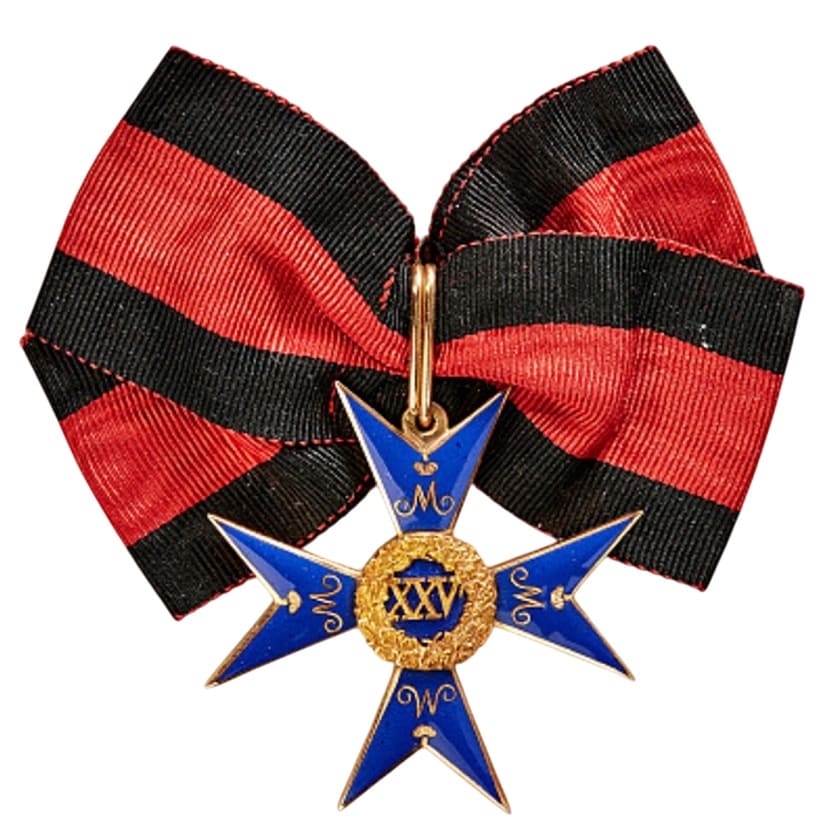 Знак отличия за XXV лет беспорочной службы в Ведомстве учреждений императрицы Марии AK.jpg