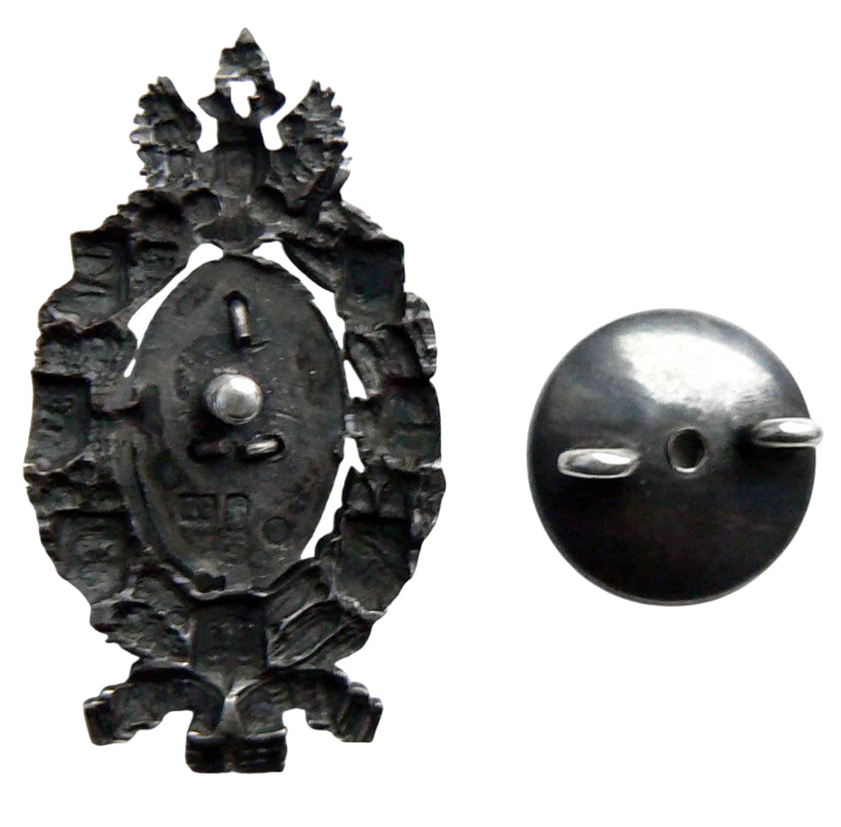 Знак в память  50-летия земских учреждений ДО фрачник.jpg