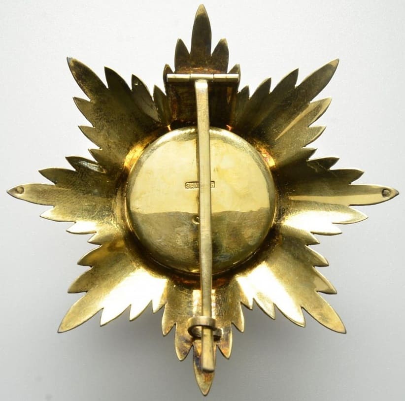 Звезда Ордена Святой Анны  фабрики Эдуард.jpg